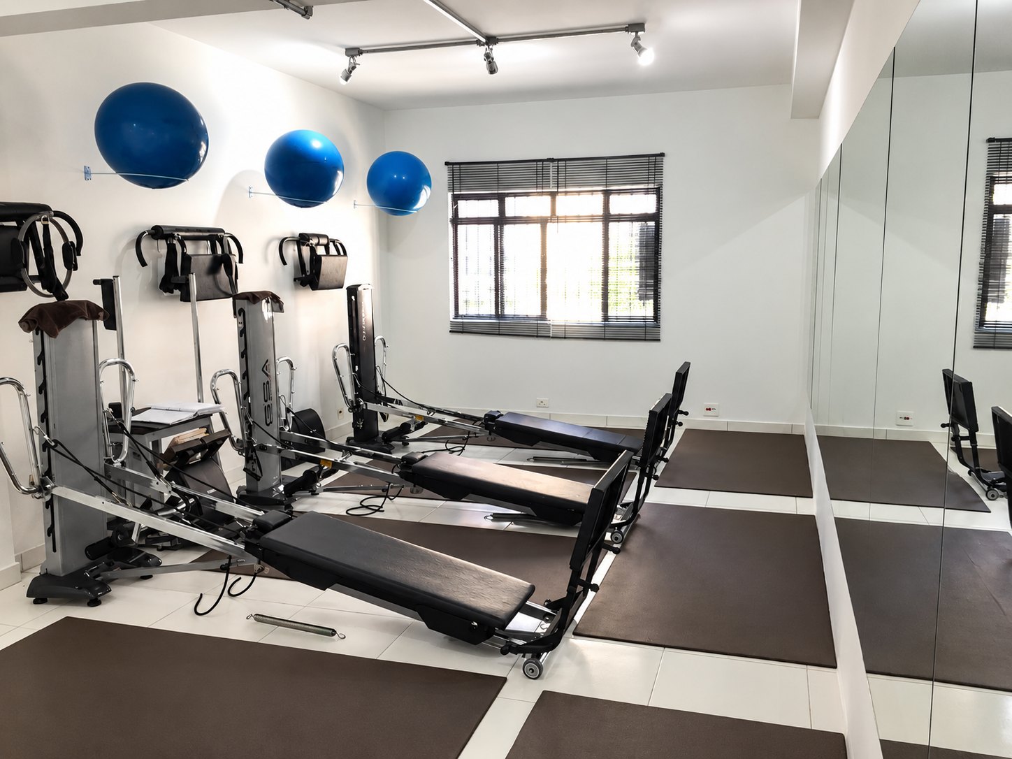 Aparelhos de Gravital Pilates no Estúdio Gravital